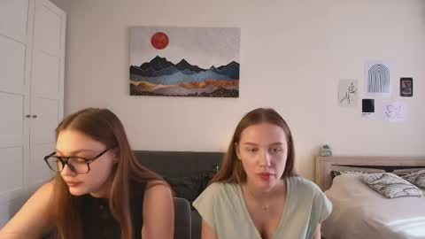 findweyout online show from 04-26-26, 01:20