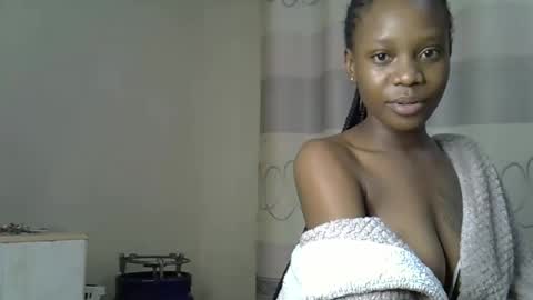 Snapshot of fine_queen12 chatting on 12-15-24, 11:55 fine_queen12 online show from 12-15-24, 11:55