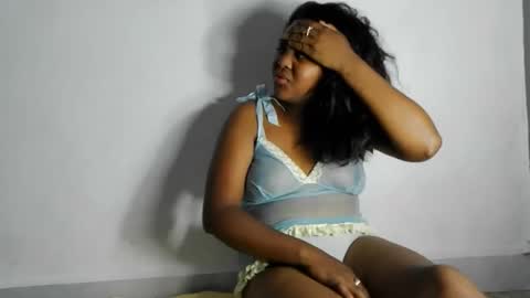 Snapshot of fiona_00 chatting on 04-10-26, 04:55 fiona_00 online show from 04-10-26, 04:55