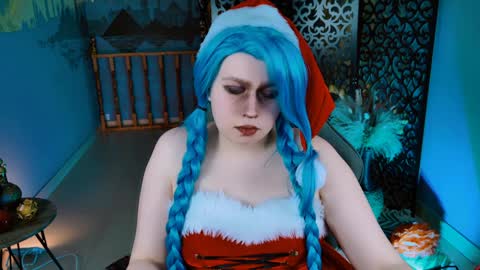 Snapshot of fioramarmoris chatting on 12-30-24, 11:26 fiora online show from 12-30-24, 11:26