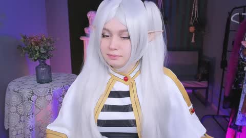 Snapshot of fioramarmoris chatting on 01-12-25, 11:07 fiora online show from 01-12-25, 11:07