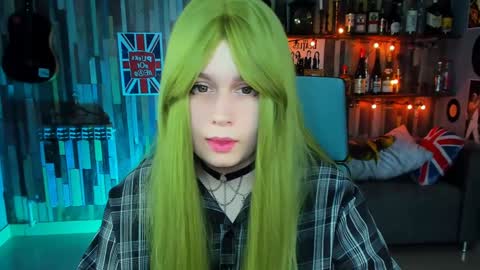 Snapshot of fioramarmoris chatting on 01-19-25, 11:34 fiora online show from 01-19-25, 11:34