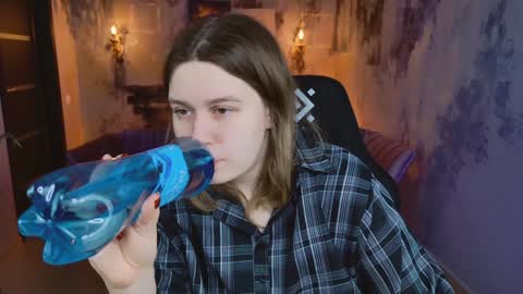 Snapshot of fioramarmoris chatting on 02-02-25, 05:10 fiora online show from 02-02-25, 05:10