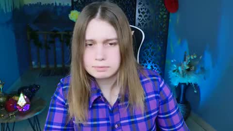 Snapshot of fioramarmoris chatting on 03-11-25, 01:34 fiora online show from 03-11-25, 01:34