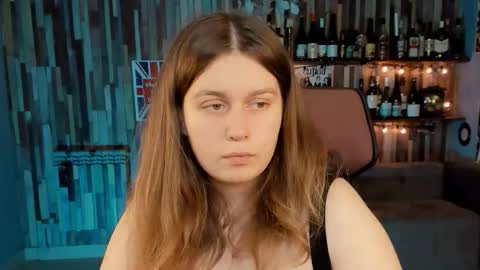 Snapshot of fioramarmoris chatting on 10-11-25, 07:07 fiora online show from 10-11-25, 07:07