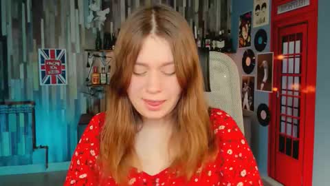 Snapshot of fioramarmoris chatting on 12-14-25, 05:46 fiora online show from 12-14-25, 05:46