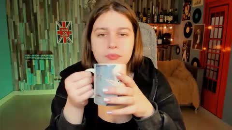 fiora online show from 01-19-26, 05:33