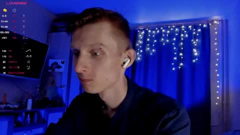 Snapshot of fire_monkeyboy chatting on 07-19-26, 10:46 Mark online show from 07-19-26, 10:46