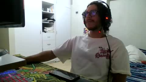 Snapshot of firefeelings chatting on 03-20-26, 02:49 Ricardo online show from 03-20-26, 02:49