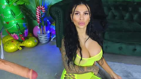 Fires Bomb 777 online show from 01-02-25, 10:22