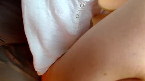 Snapshot of firstoffense chatting on 02-17-25, 05:04 Muse online show from 02-17-25, 05:04