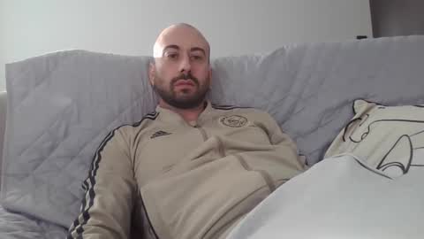 fisarmonico online show from 12-25-24, 01:41