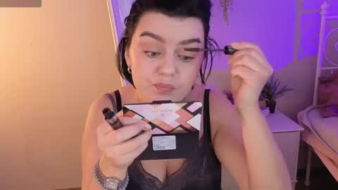 Snapshot of fisher_sofia chatting on 02-19-26, 07:26 SOFIA online show from 02-19-26, 07:26