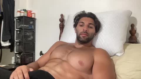 Snapshot of fitcurvyman4fun_69 chatting on 07-21-26, 02:52 fitcurvyman4fun_69 online show from 07-21-26, 02:52