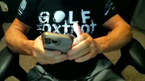 Snapshot of fitguy40 chatting on 06-22-26, 03:25 fitguy40 online show from 06-22-26, 03:25