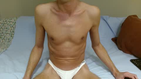 Snapshot of fithotguy90 chatting on 12-08-24, 06:50 Luis online show from 12-08-24, 06:50