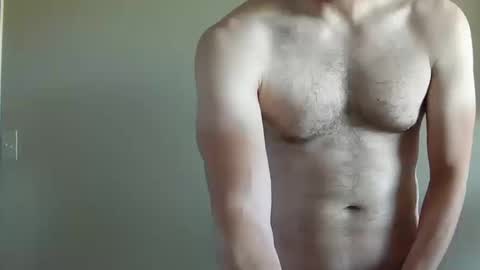 Snapshot of fithubby80 chatting on 10-13-25, 03:01 fithubby80 online show from 10-13-25, 03:01