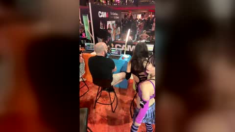 Snapshot of fitnessnerd6 chatting on 01-18-26, 12:36 fitnessnerd6 online show from 01-18-26, 12:36