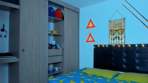 Elias Valencia online show from 03-03-25, 09:11