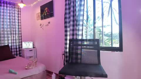 Snapshot of fitrosexxx chatting on 07-25-26, 10:18 Margarita online show from 07-25-26, 10:18