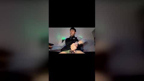 Snapshot of fj_araujo chatting on 12-19-25, 05:09 fj_araujo online show from 12-19-25, 05:09