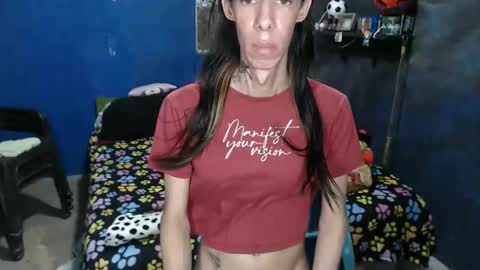 Snapshot of flacats23cm chatting on 03-04-26, 11:00 flats23cm online show from 03-04-26, 11:00