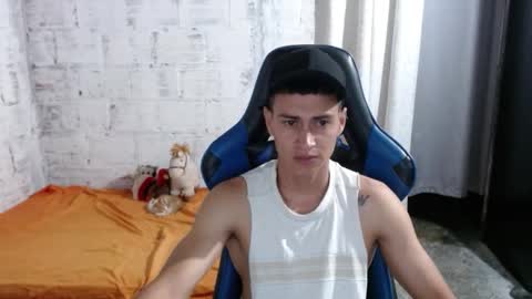 Snapshot of flacolatind chatting on 02-15-26, 01:13 FLACO online show from 02-15-26, 01:13