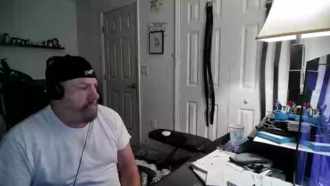 Florida guy online show from 12-27-24, 09:43