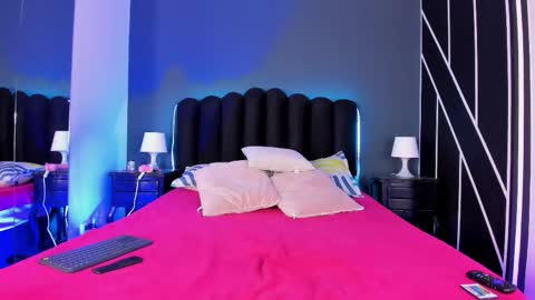 Flakiss online show from 02-12-26, 11:05