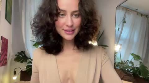 Eva online show from 08-01-26, 03:22