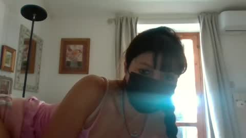 Snapshot of flaminia22 chatting on 06-16-26, 11:46 Dayana2022 online show from 06-16-26, 11:46