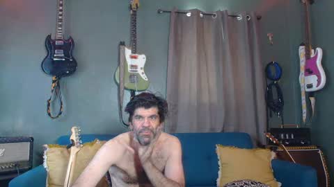 Flannel Dong online show from 10-10-25, 07:46