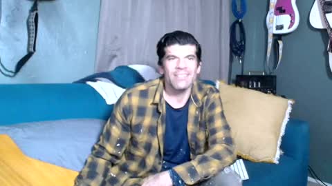 Flannel Dong online show from 10-13-25, 11:27