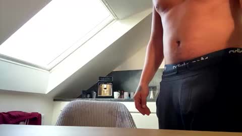 flashi1990 online show from 11-08-25, 02:39