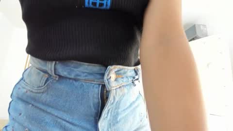 Flavia online show from 09-17-25, 07:37