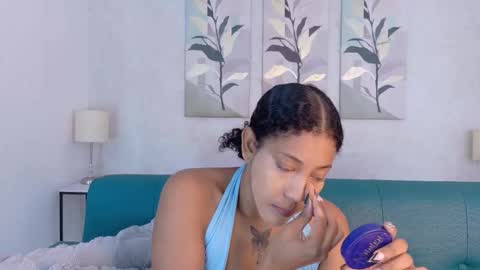 Flavia online show from 03-24-26, 12:21