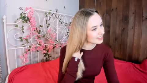 Snapshot of fletahargenrader chatting on 12-01-25, 01:05 Amina online show from 12-01-25, 01:05