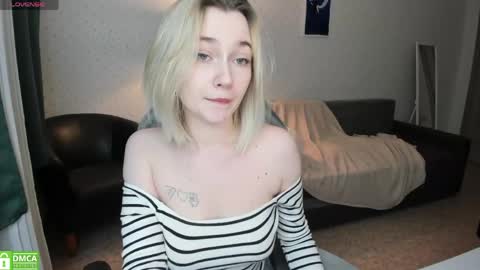 Snapshot of fleurdelisa chatting on 05-03-26, 09:32 Lisa online show from 05-03-26, 09:32