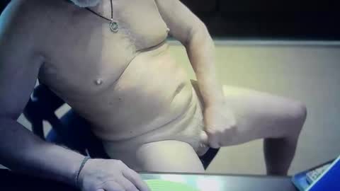 Snapshot of flfireguy65 chatting on 04-17-26, 03:37 flfireguy65 online show from 04-17-26, 03:37