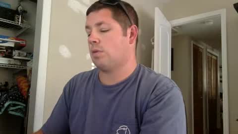 FL guy online show from 12-12-24, 08:43