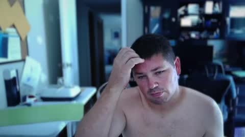 FL guy online show from 06-19-26, 01:48
