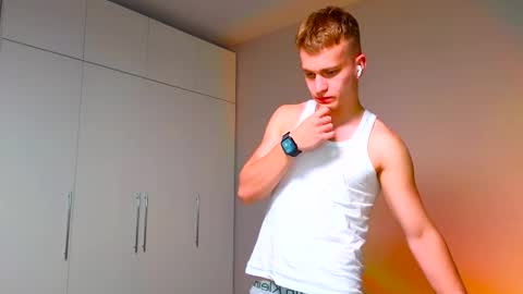 flikyy online show from 03-25-26, 11:27