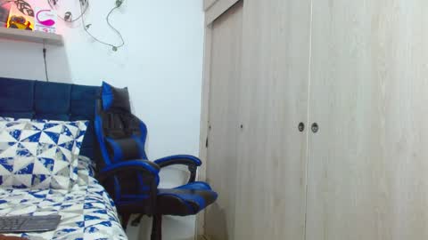 Nico online show from 05-25-26, 04:13