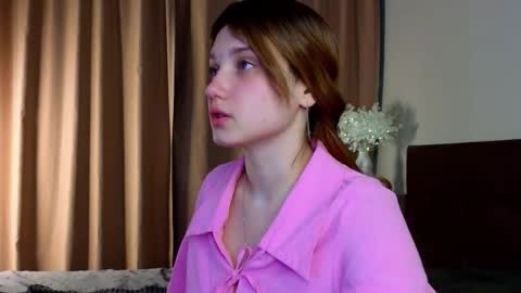 Doloras online show from 10-04-25, 07:12