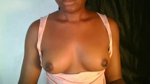 Snapshot of flirtxdiva chatting on 05-06-26, 06:57 flirtxdiva online show from 05-06-26, 06:57