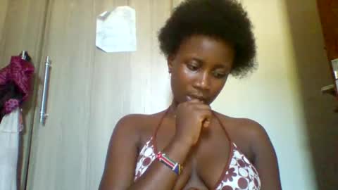 Snapshot of flirty_arrya chatting on 04-13-26, 11:27 flirty_arrya online show from 04-13-26, 11:27