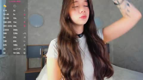 Emely  online show from 07-11-26, 05:10