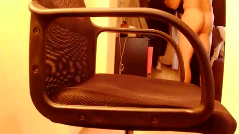 Snapshot of fllv0082 chatting on 10-30-25, 03:13 Come in and See online show from 10-30-25, 03:13