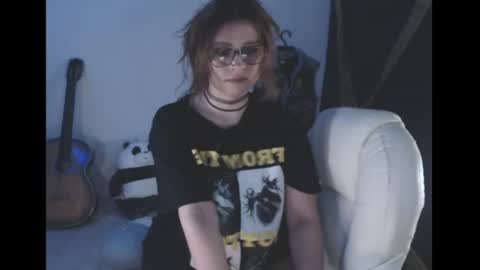flor3citarockera online show from 06-10-26, 02:38