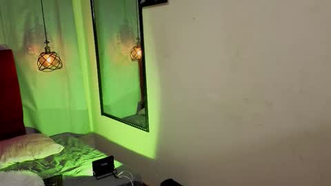 Snapshot of flor_gil chatting on 02-27-26, 07:30 flor_gil online show from 02-27-26, 07:30